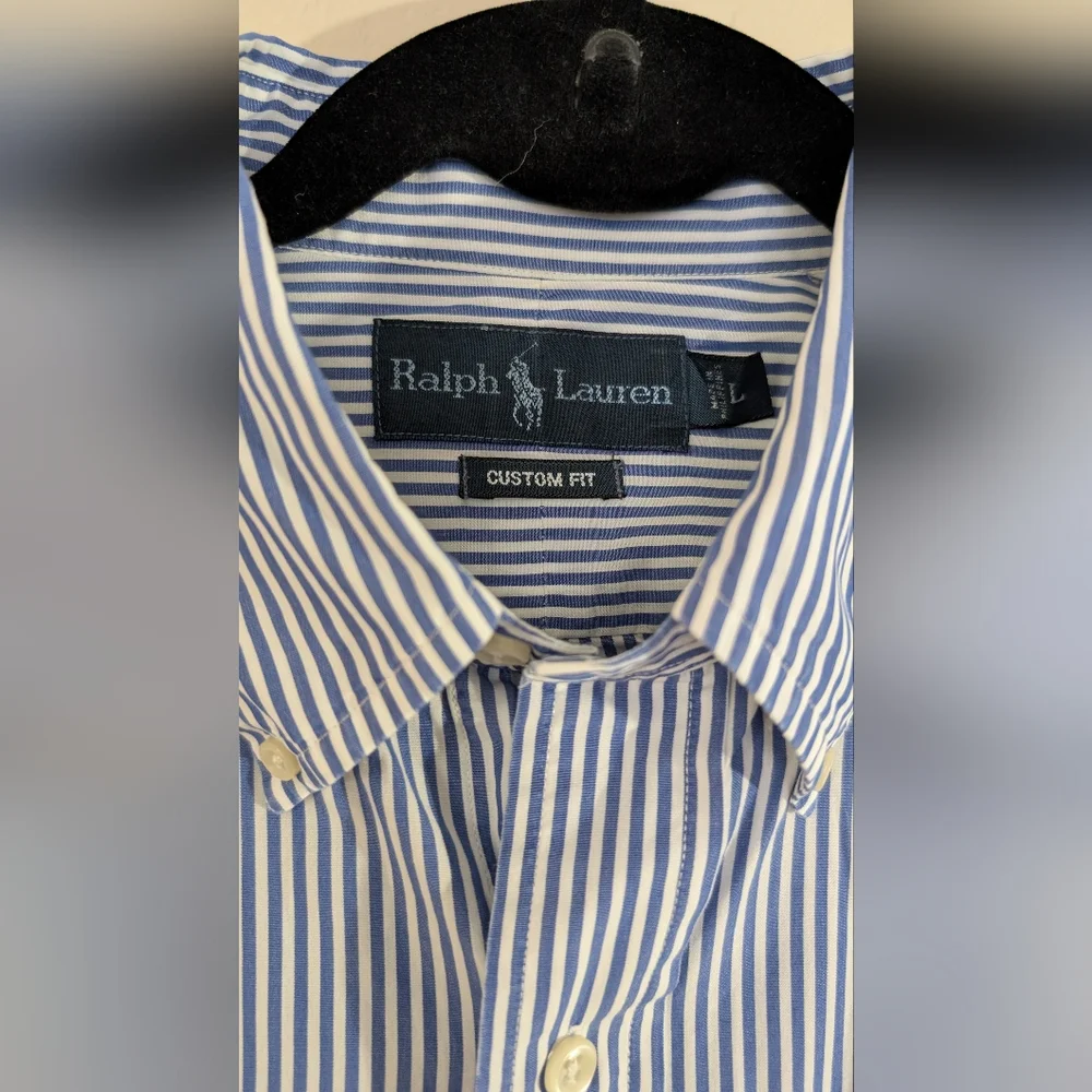 Ralph Lauren Men's Large Custom Fit Button Down Collar Blue Stripe Dress Shirt - Picture 2 of 5